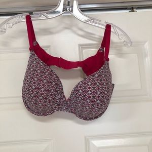 Victoria’s Secret Uplift Semi Demi Bra